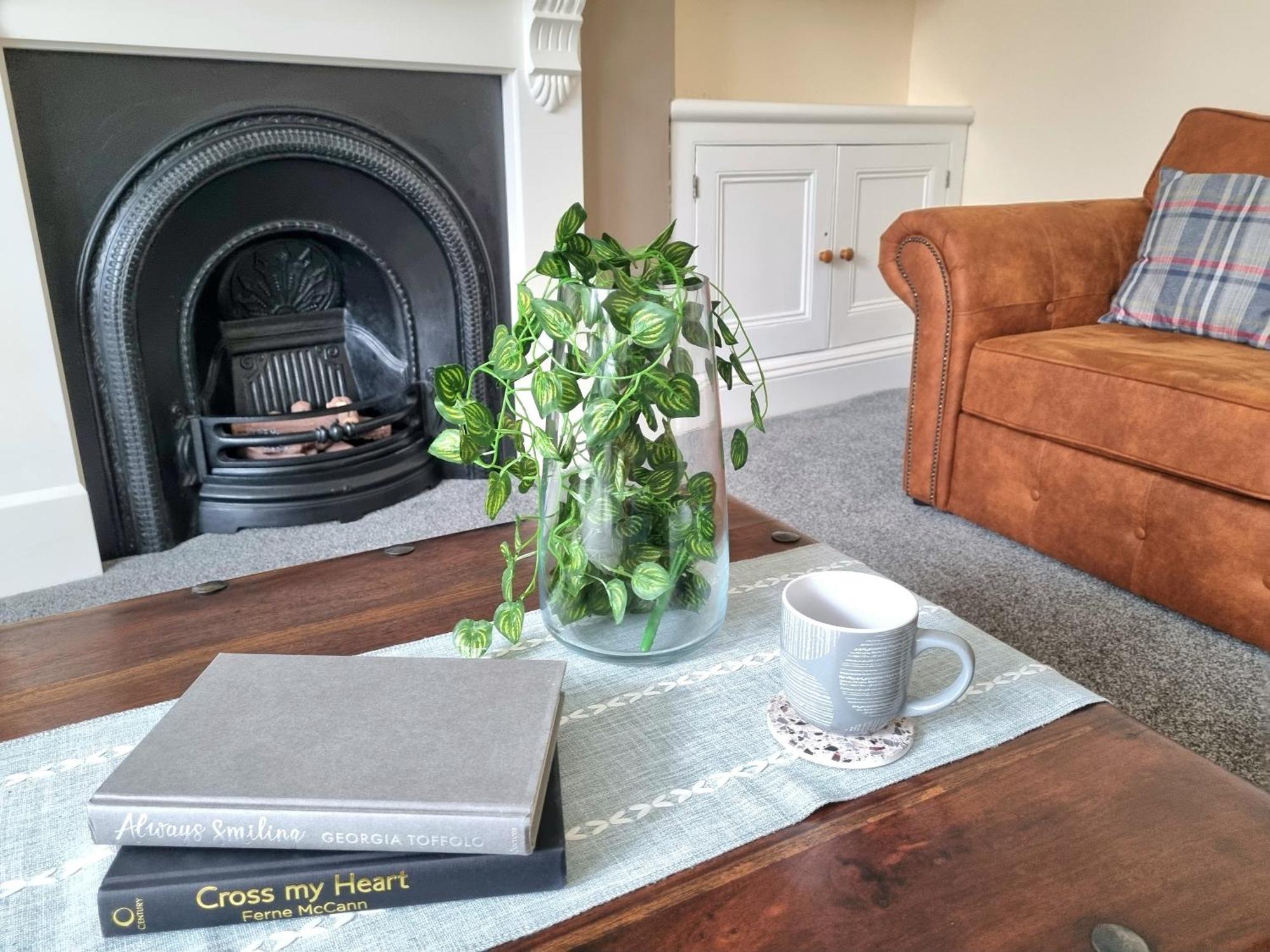 Apartment * Free Parking * Ocean Reach Plymouth